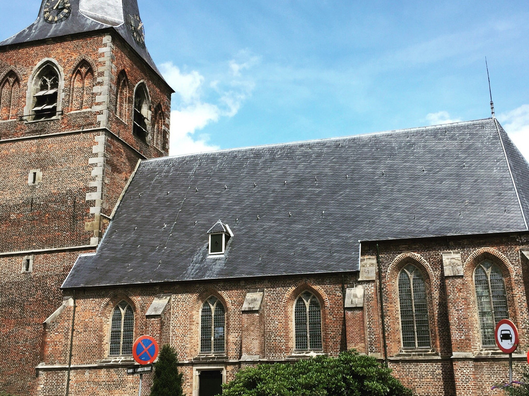 De Oude Kerk-Borne必去景点