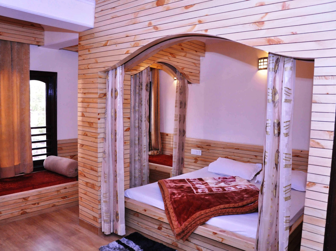 Shimla Holiday inn主图