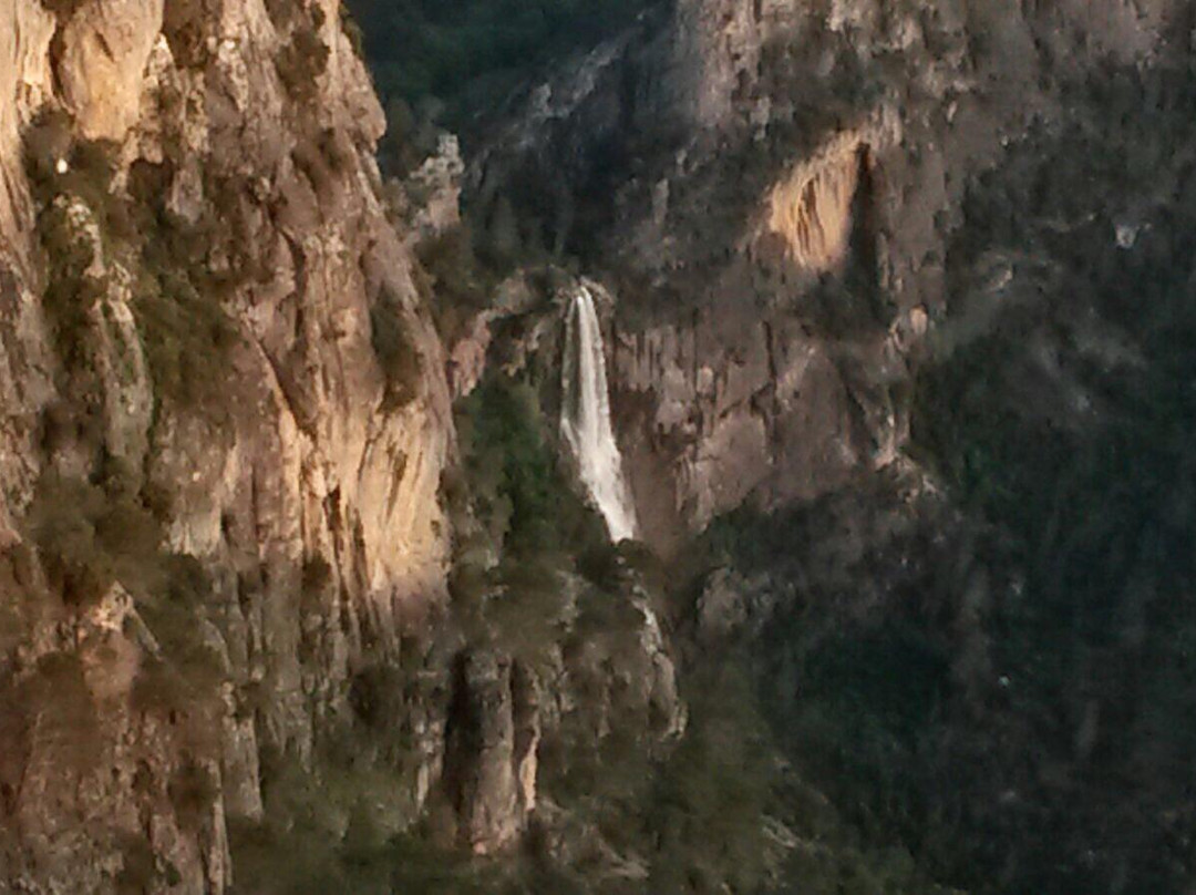 Cascadas de la Osera y Chorrogil景点图片