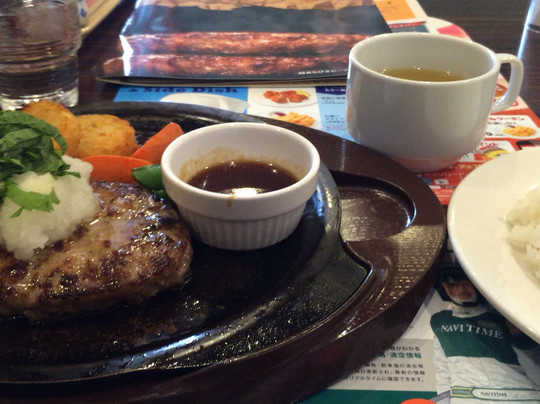 ガスト 五城目店