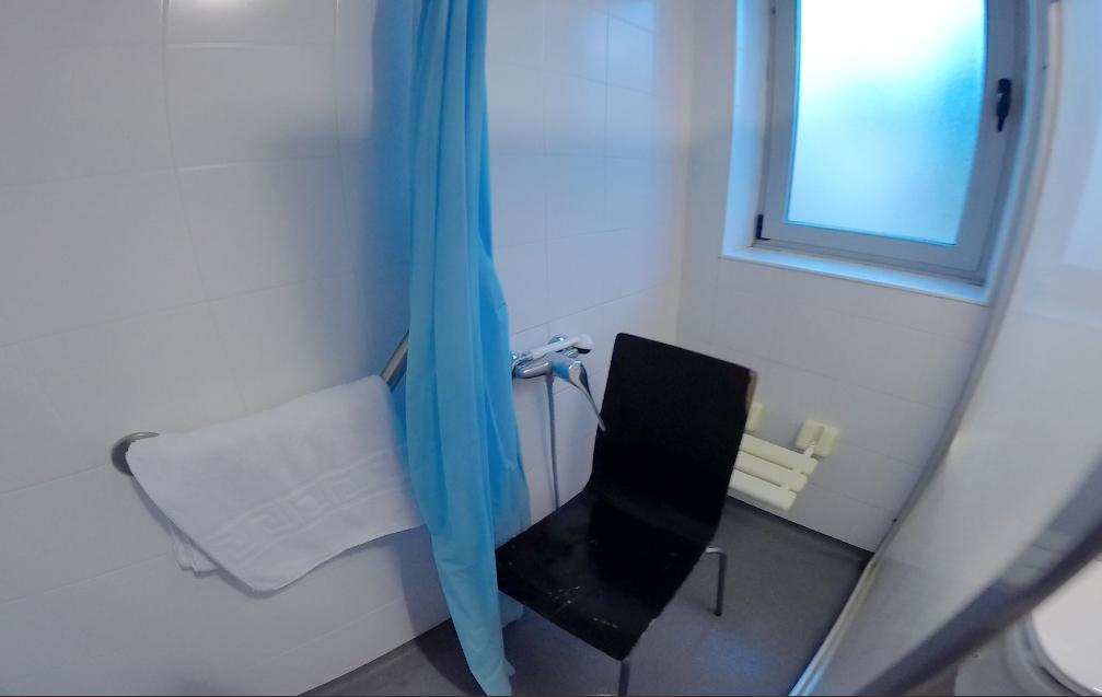 Albergue Camin de Redes-浴室