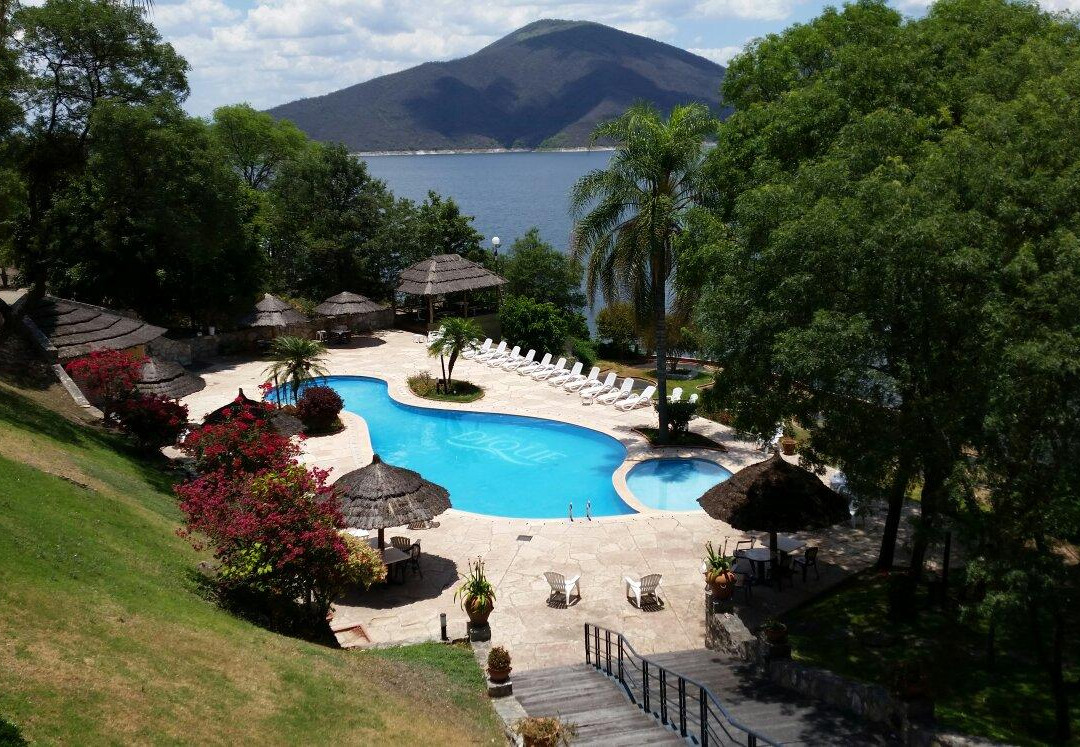 Coronel Moldes酒店住宿-Hotel Cabra Corral