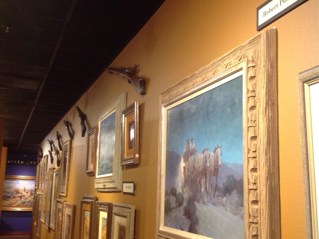 Zelma Basha Salmeri Gallery-钱德勒必去景点