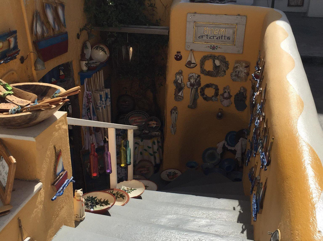 Anemi Artcrafts-伊亚必去景点