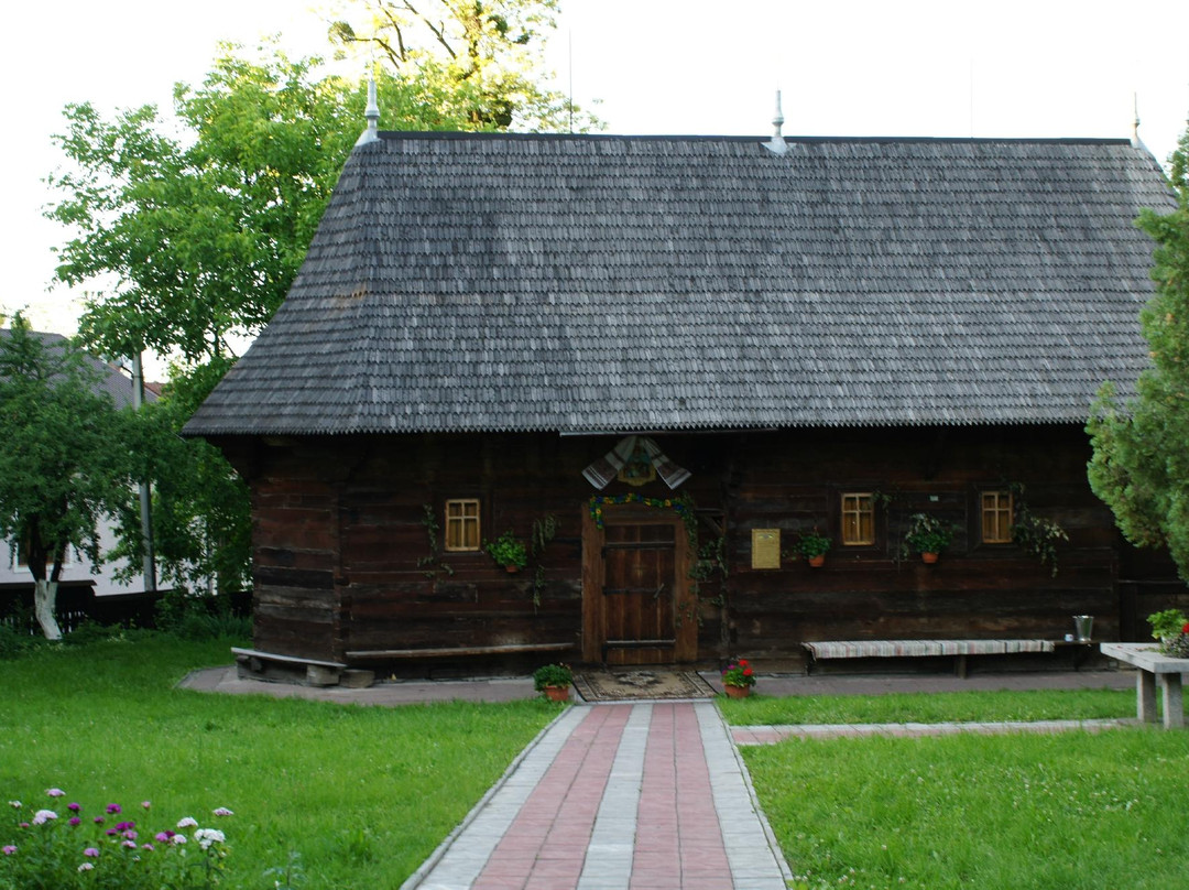 St. Nicholas Wooden Church-Chernivtsi必去景点