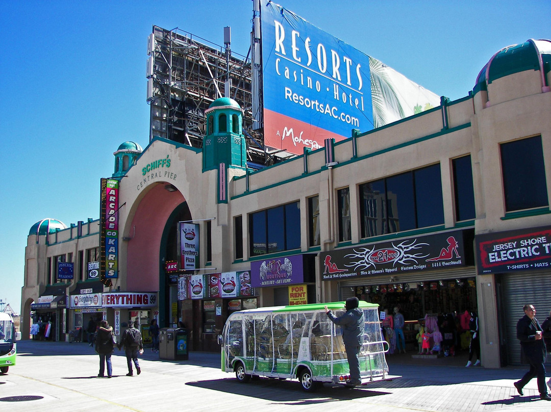 Central Pier Arcade景点图片