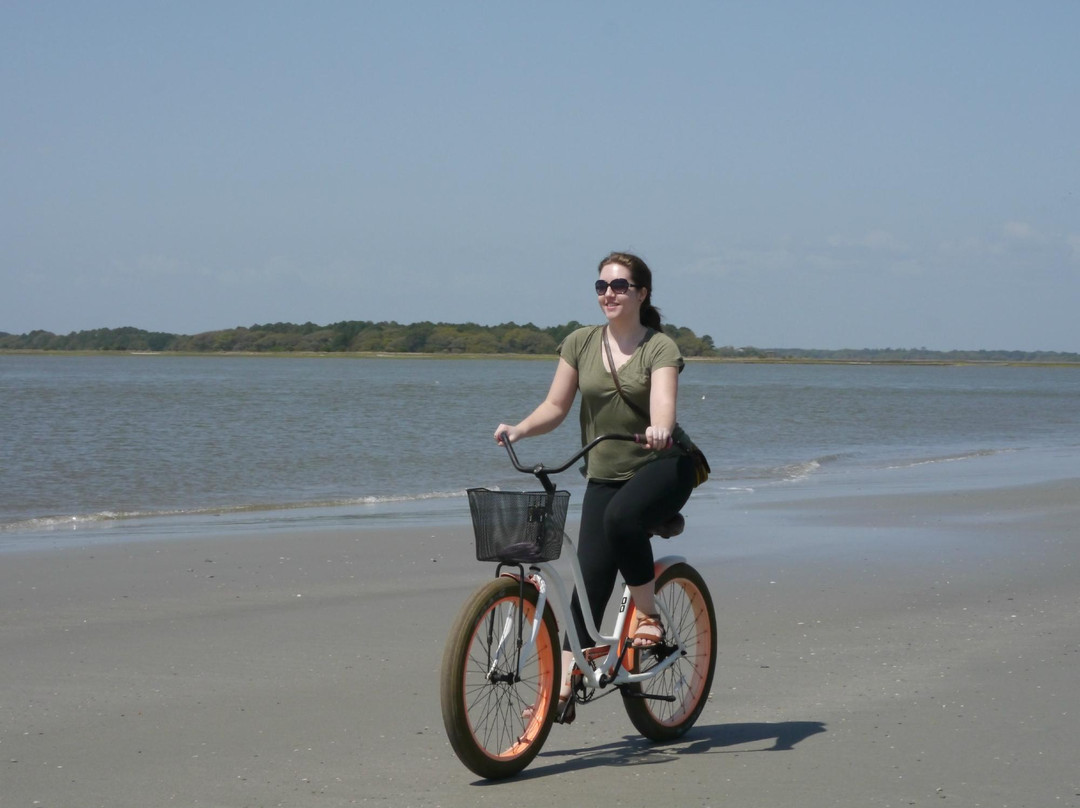 Cool Breeze Bikes-福利比奇必去景点