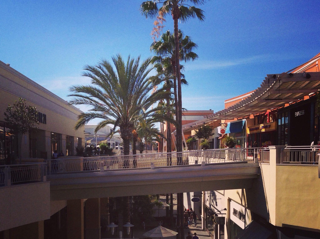 时尚河谷购物中心-圣地亚哥必去景点