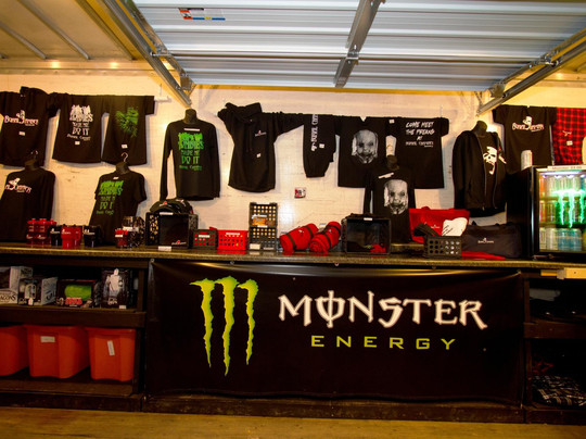 Burial Chamber Haunted House Complex-Neenah必去景点