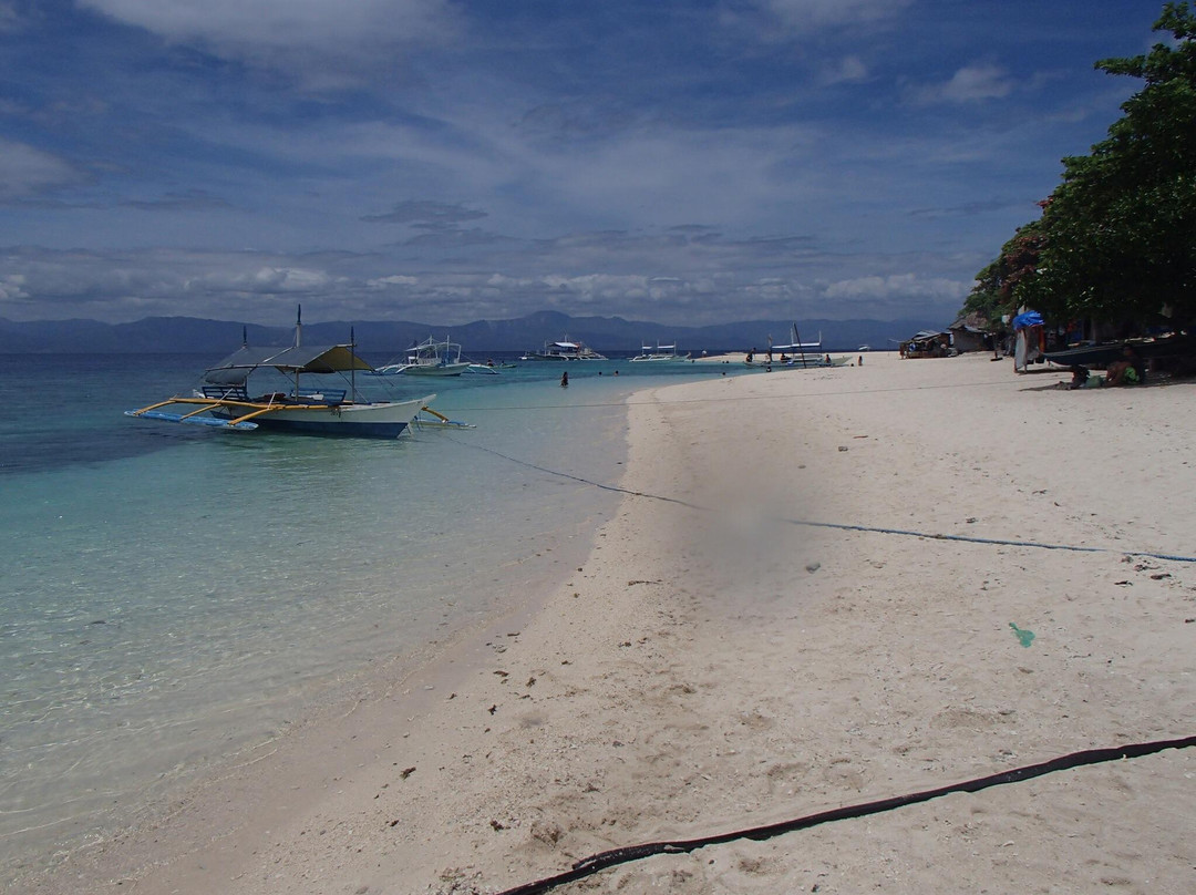 Basdaku Beach-莫阿尔博阿尔必去景点