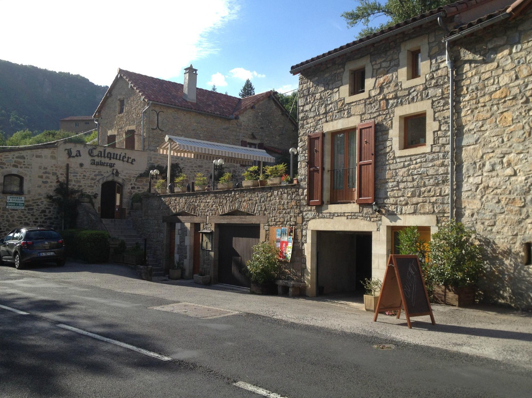 Mostuejouls酒店住宿-Auberge de la Calquiere