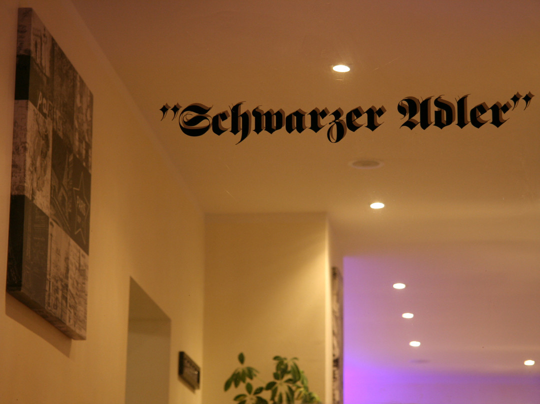 Hotel und Restaurant Schwarzer Adler主图