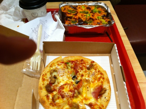 必胜客(浦东机场店)主图