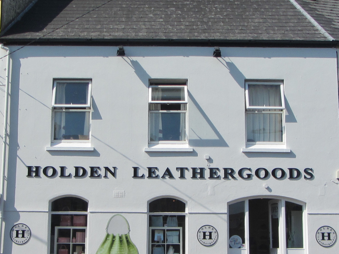 Holden Leathergoods-丁格尔必去景点