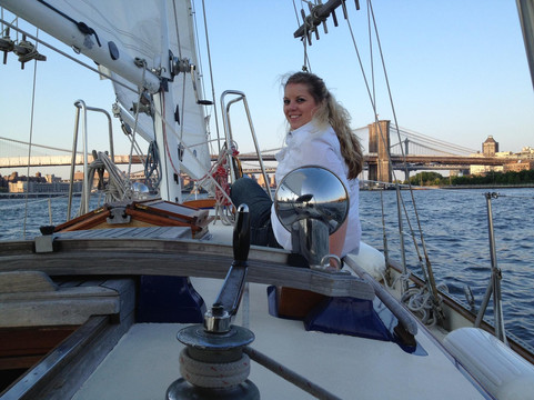 Narwhal Yacht Charters-纽约市必去景点