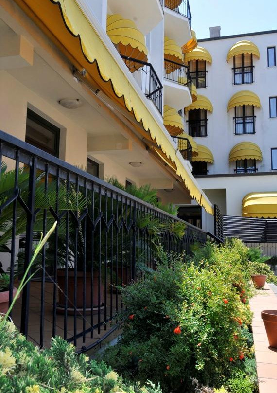 Albergo Ristorante Pizzeria 2000主图