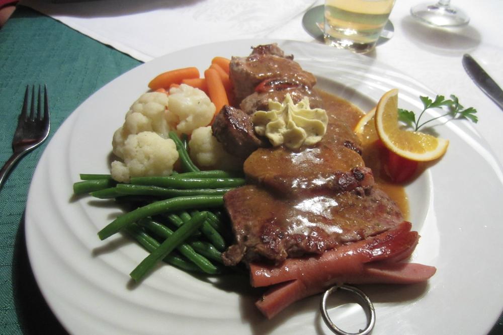 Gasthof Berghof-餐饮