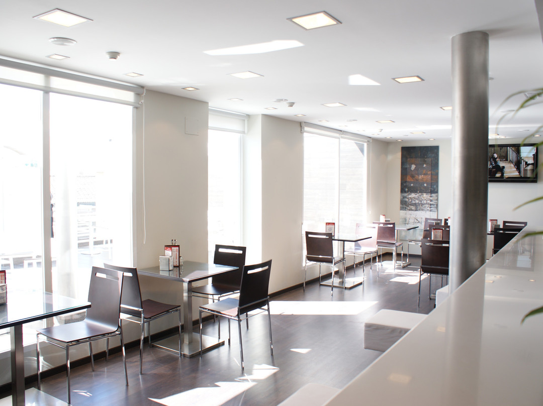 Melejis酒店住宿-环球酒店