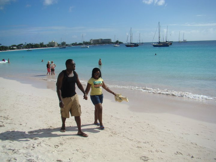 Elegance Catamaran Cruises-布里奇顿必去景点