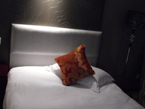 金海大酒店主图