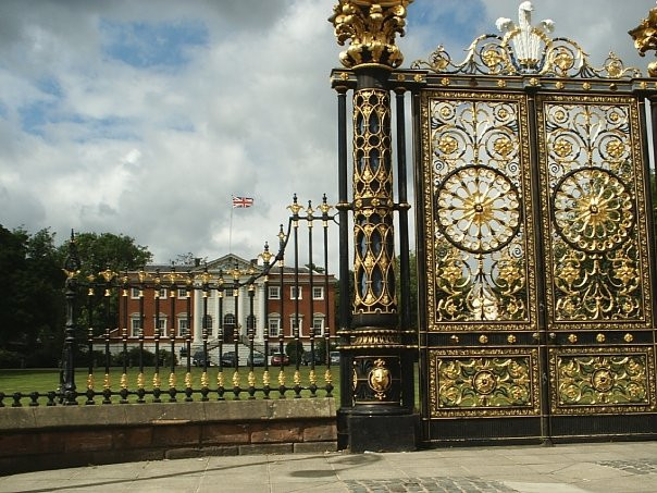 Warrington Town Hall景点图片