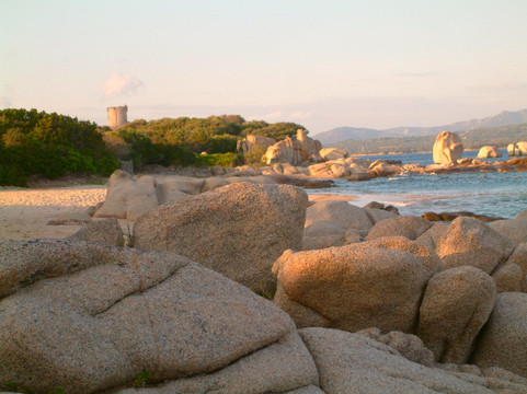 Reserve Naturelle des Bouches de Bonifacio-博尼法乔必去景点