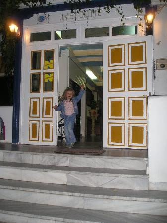 Hotel Philoxenia主图