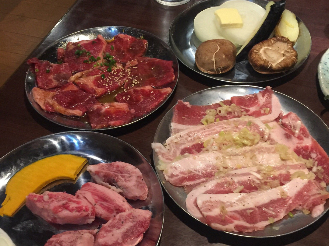 七輪炭火焼肉 味ん味ん 矢野口店