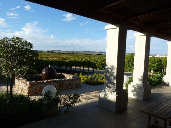 Ebenaeser Guest House-浴室