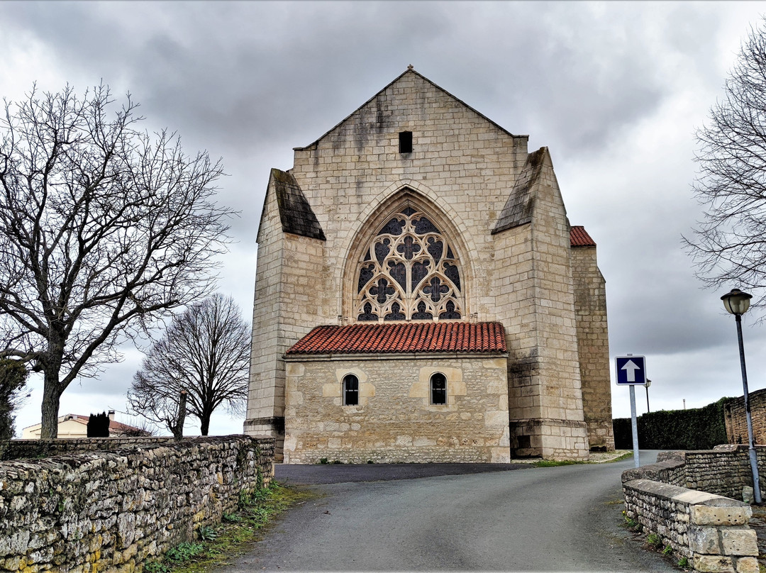 Eglise Saint-Aubin (La-Plaine)景点图片
