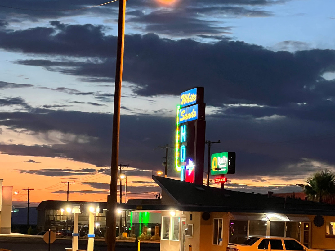 White Sands Motel主图