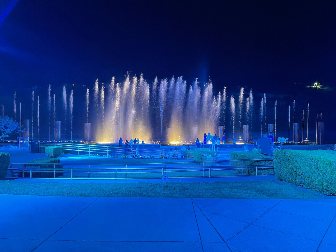 Branson Landing Fountain Show-布兰森必去景点