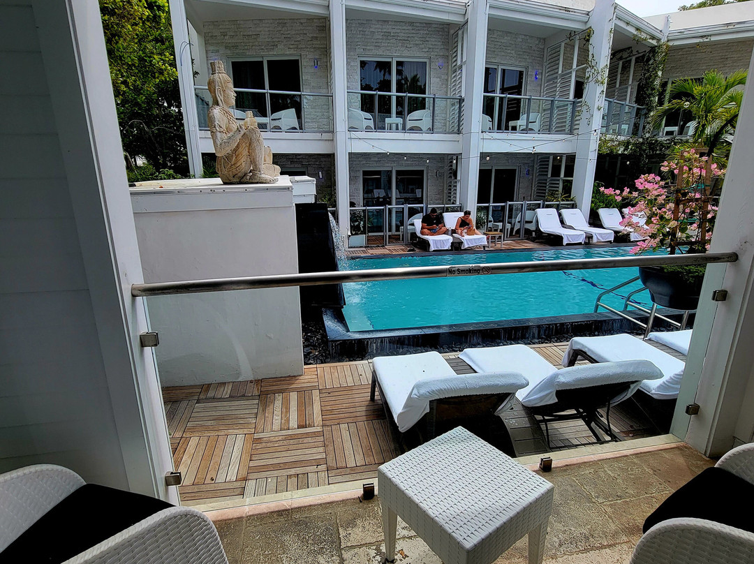 基韦斯特森特傲途格精选酒店主图