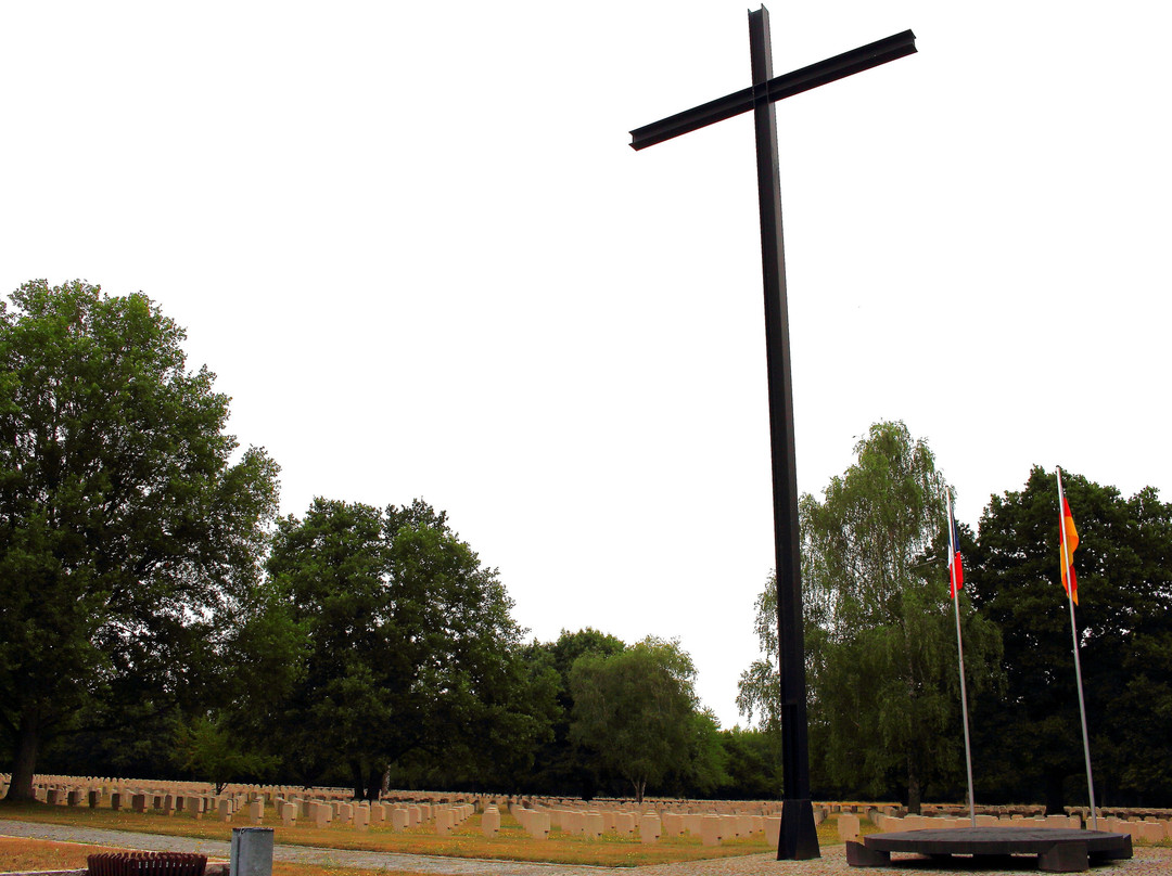 Champigny-Saint-André German War Cemetery