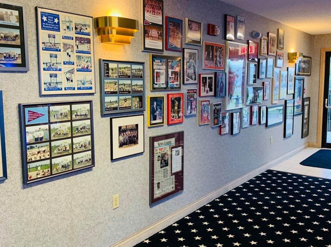 Steve Alford All-American Inn主图