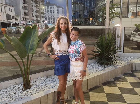 信天翁酒店主图