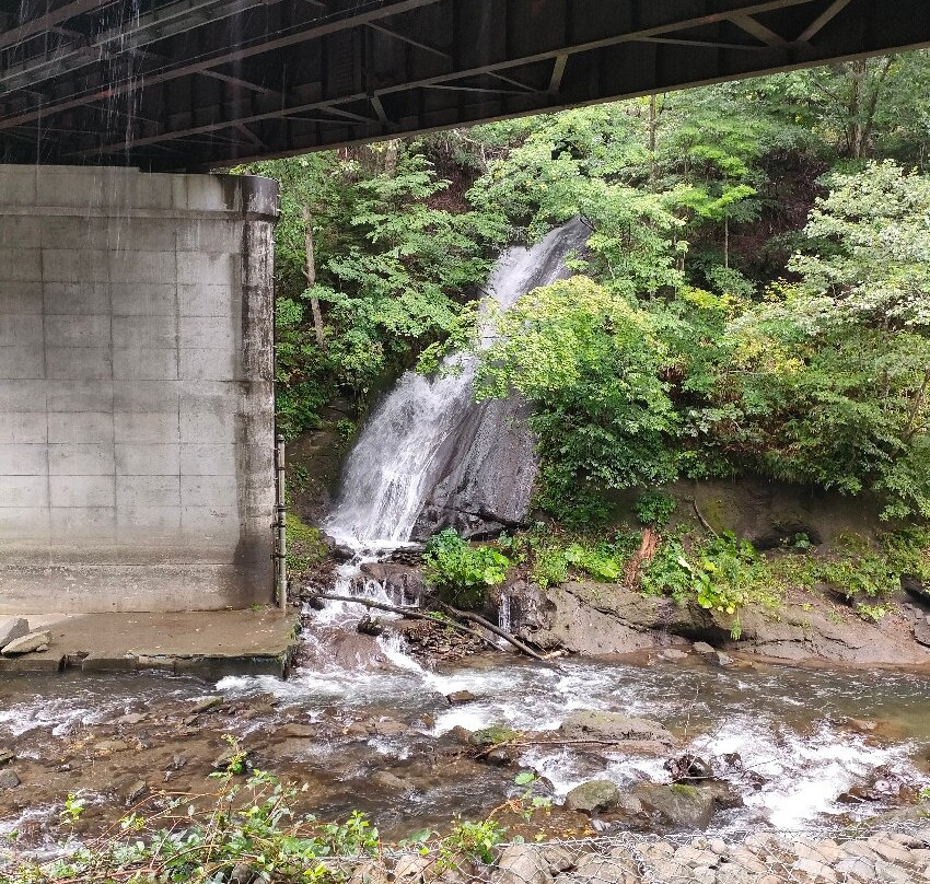 Sandan Falls-惠庭市必去景点