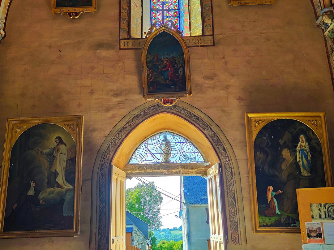 Eglise Saint-Pardoux-La Tour-d'Auvergne必去景点