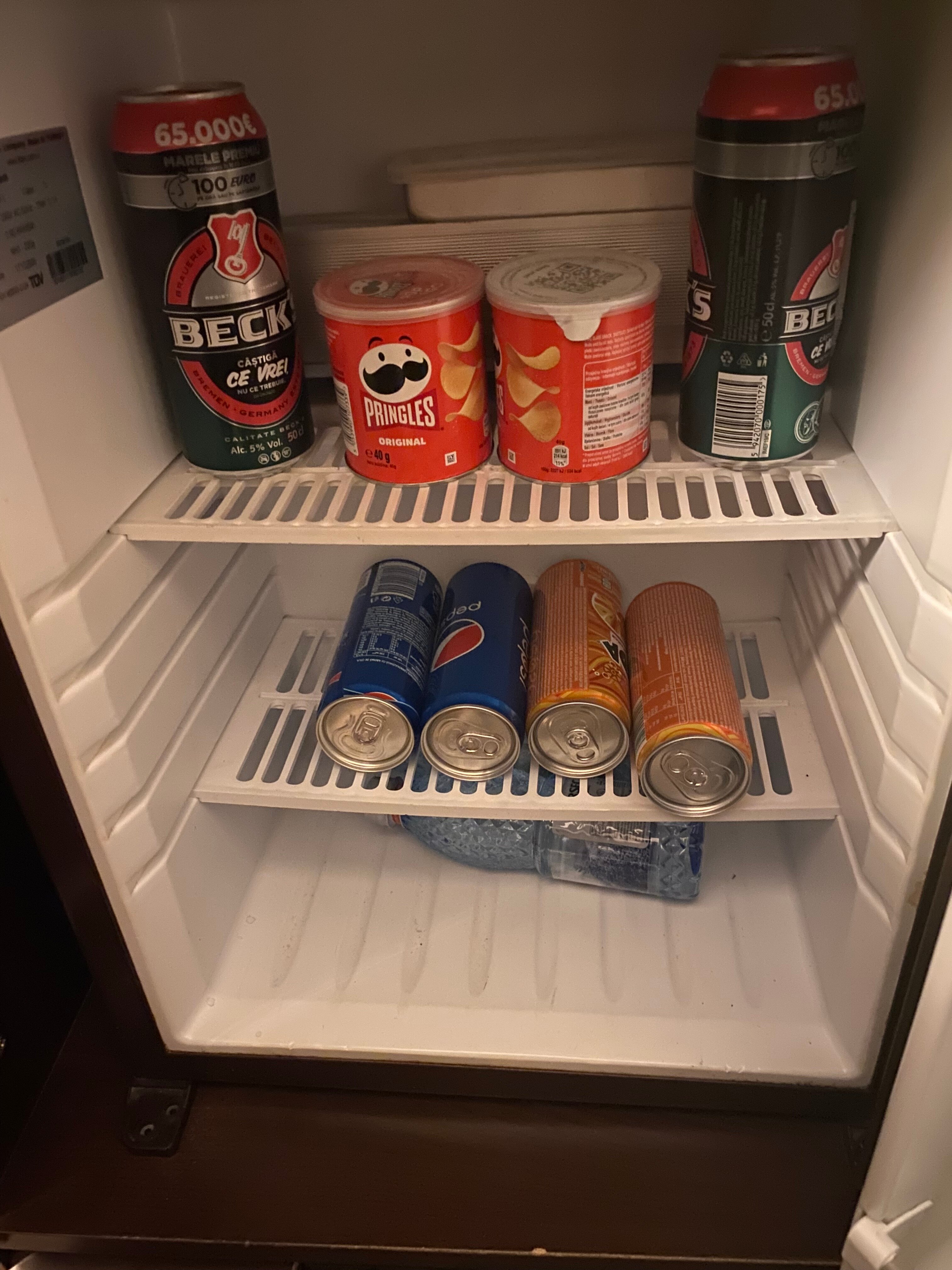 鲁宾酒店-客卧