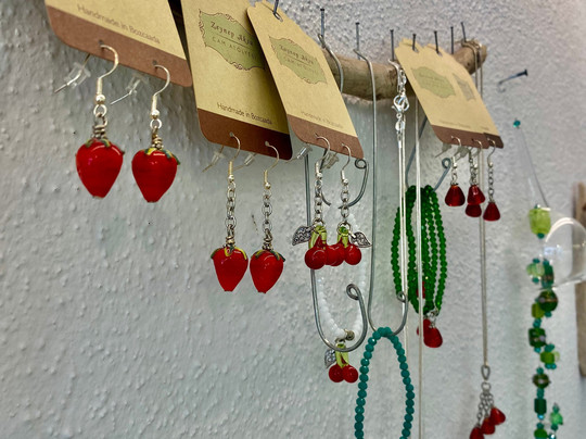 Zeynep Aksu GLASS STUDIO-博兹贾阿达必去景点