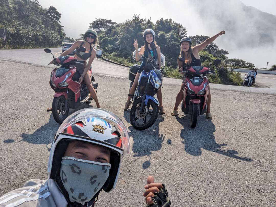 VnTrails Easy Rider-岘港必去景点