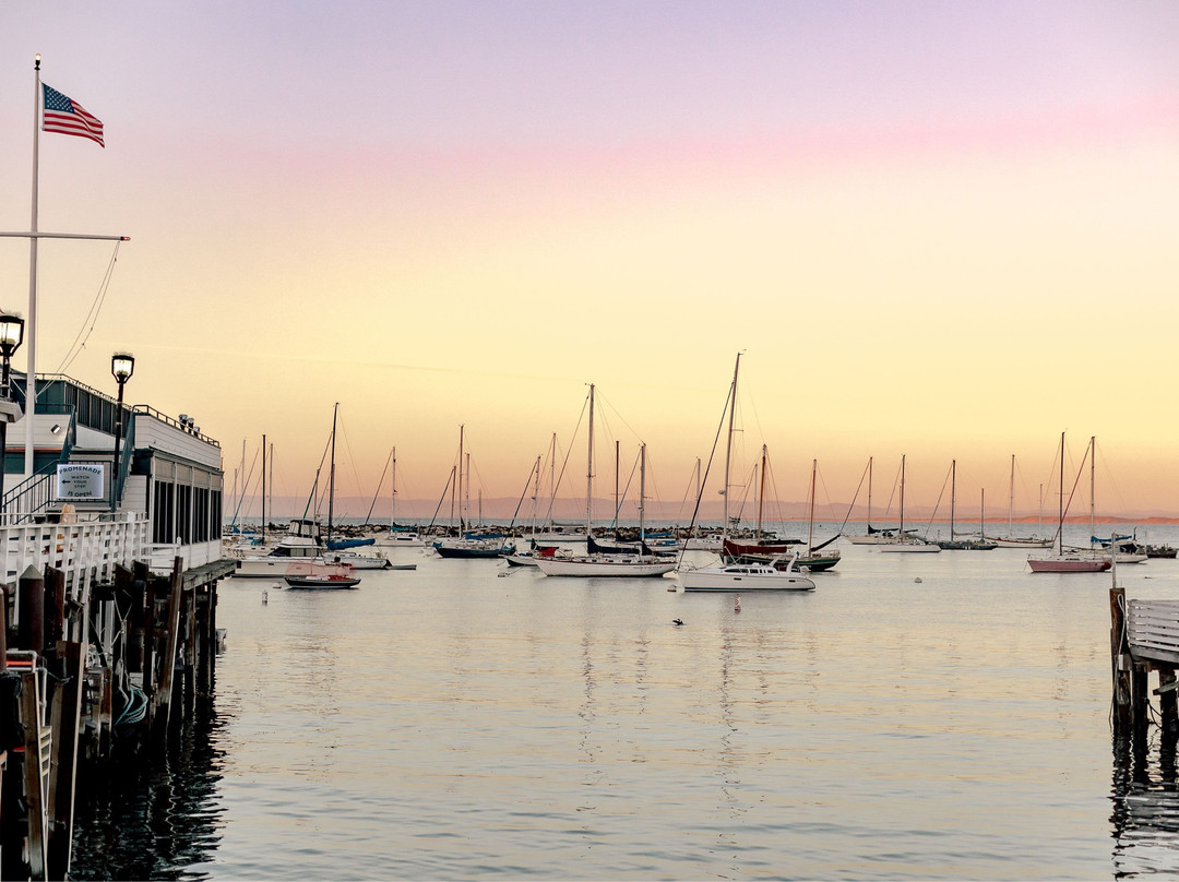 蒙特利万豪酒店