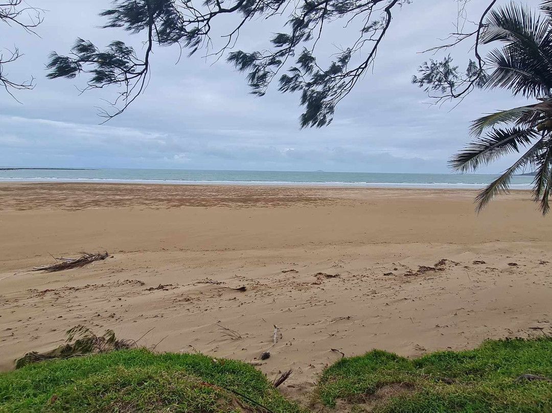 Sarina Beach Motel主图