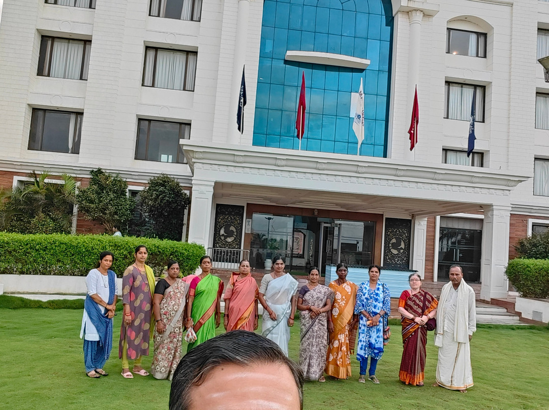 Madhuvan Suites主图