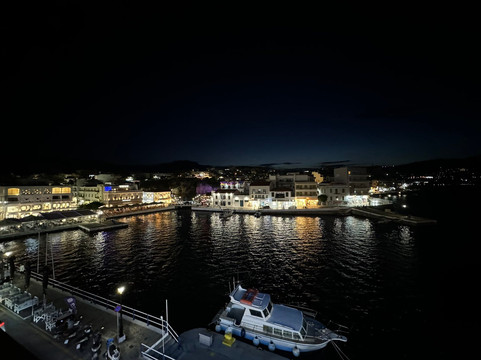 Swell Experience-Agios Nikolaos必去景点