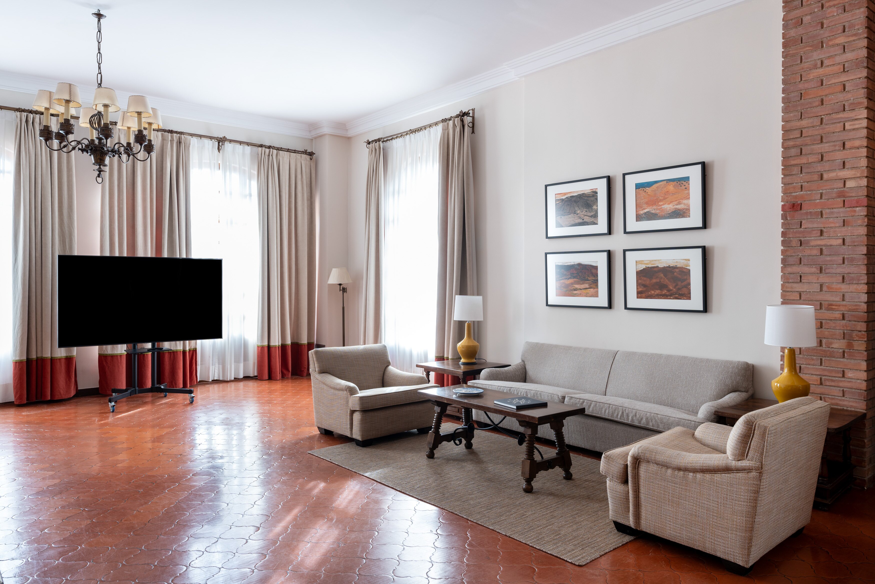 Parador de Calahorra-家庭/游戏区
