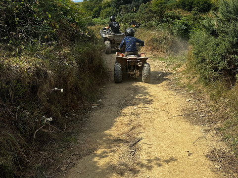 Keypitts Off-road Adventures-伊尔弗勒科姆必去景点