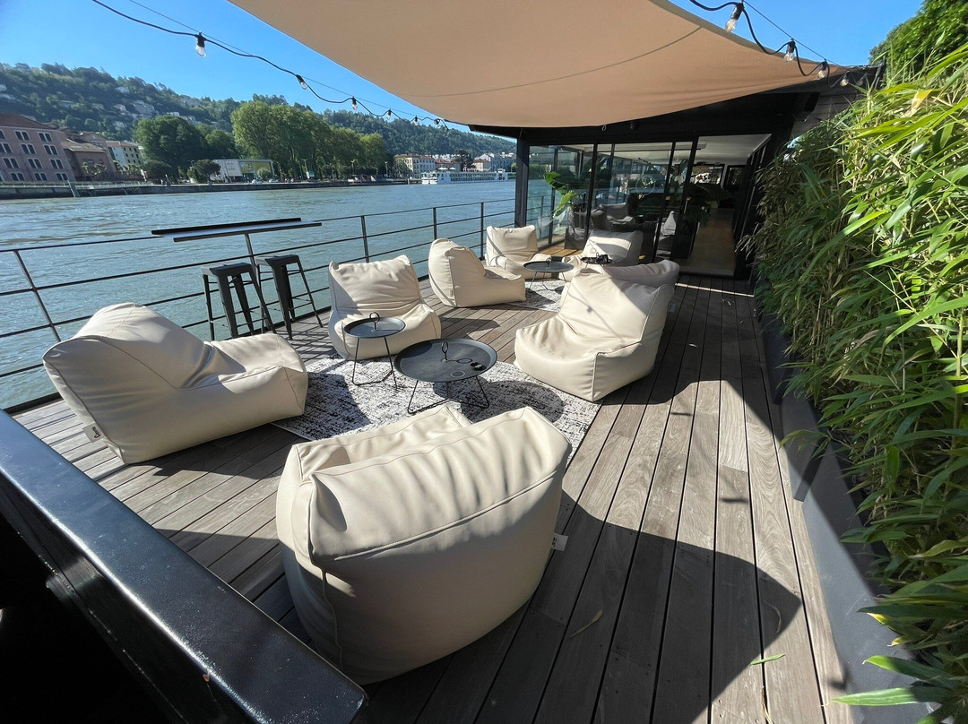 LA PÉNICHE Bed and Bicycle - Vienne主图