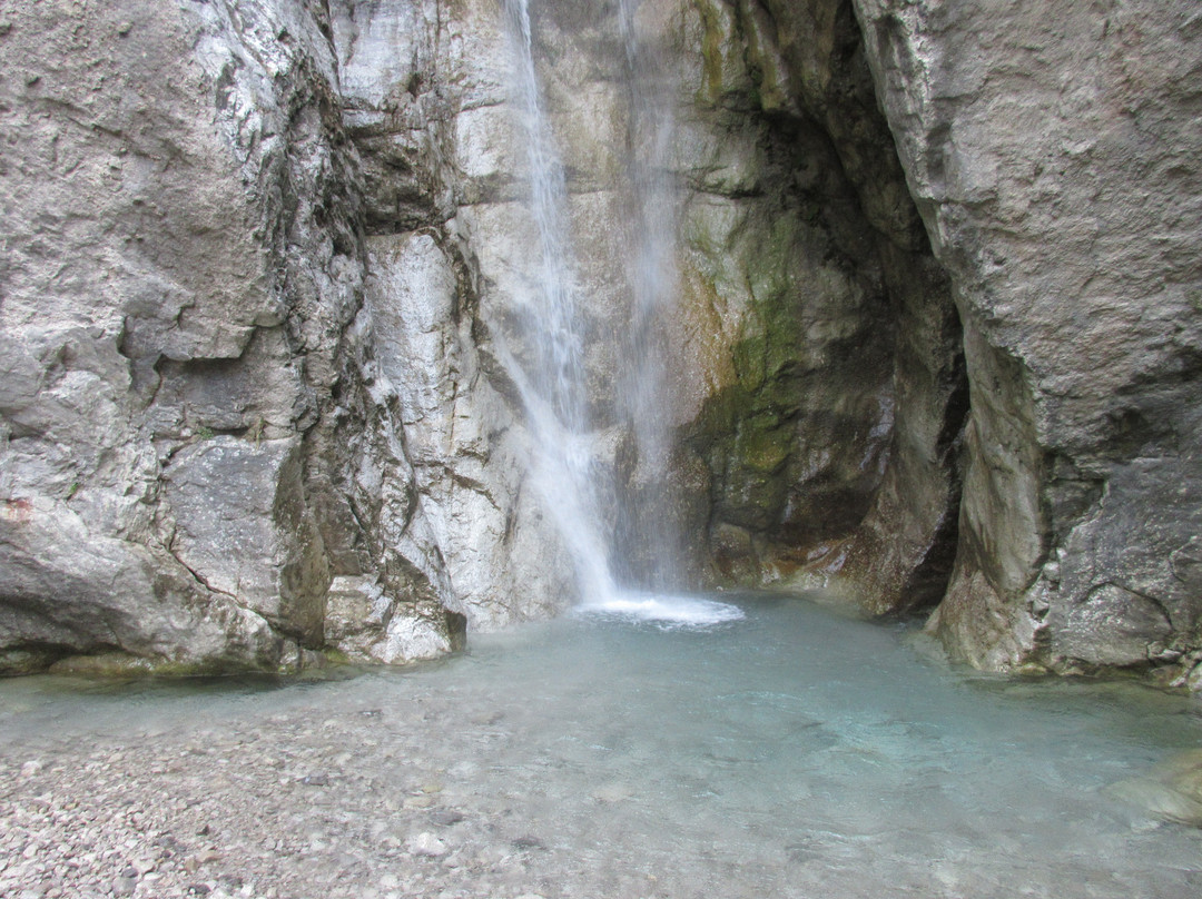Cascata del Cenghen-Abbadia Lariana必去景点