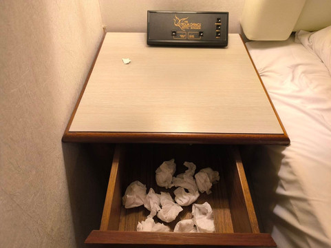 曼谷四翼酒店主图